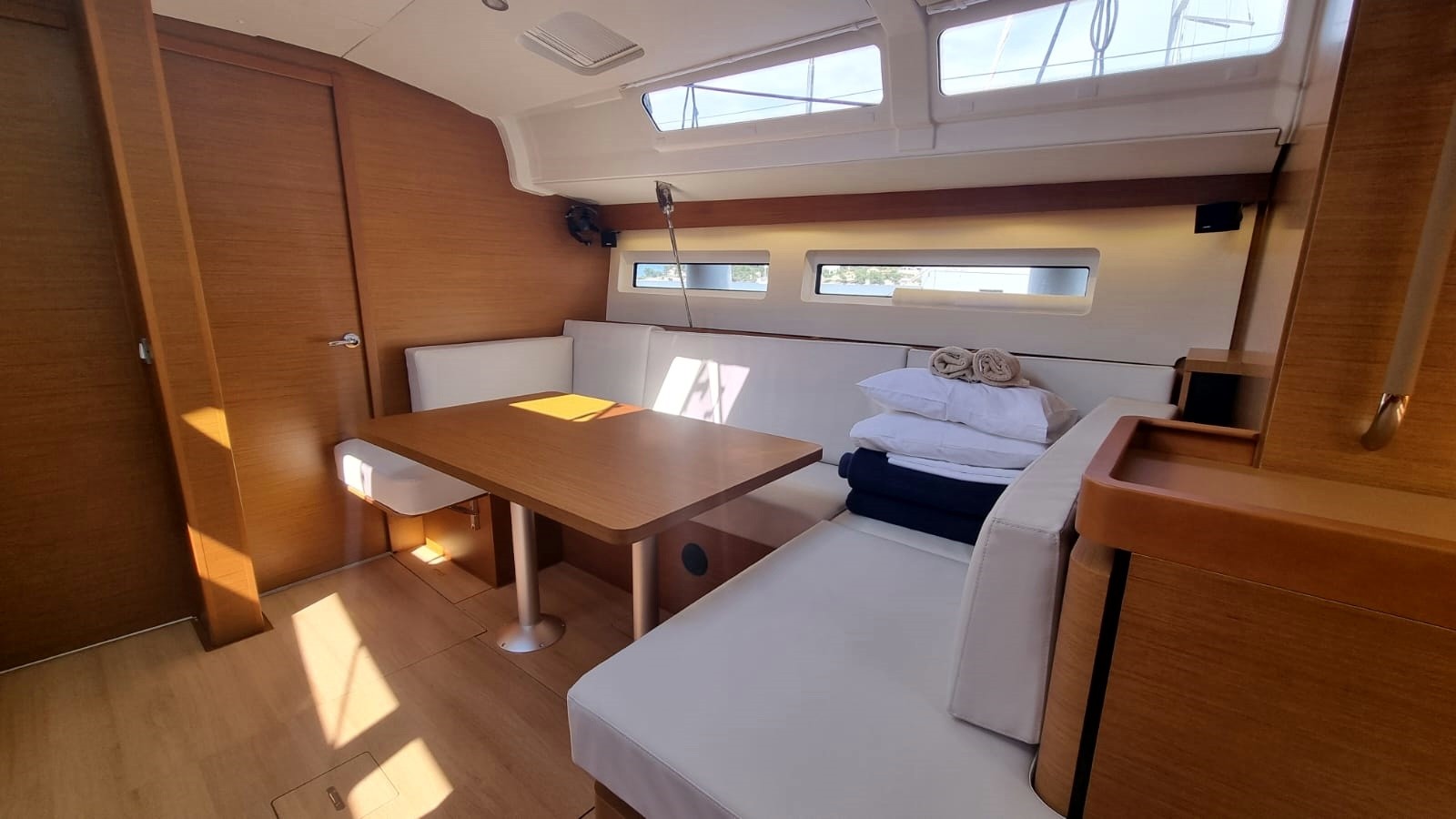 Sun Odyssey 490, Izzy | Yacht Charter Croatia