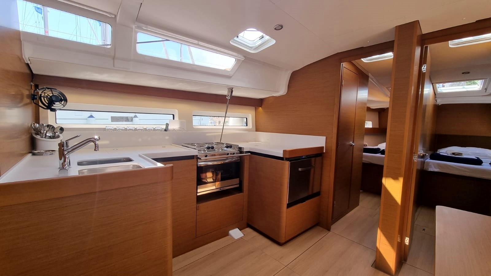 Sun Odyssey 490, Izzy | Yacht Charter Croatia