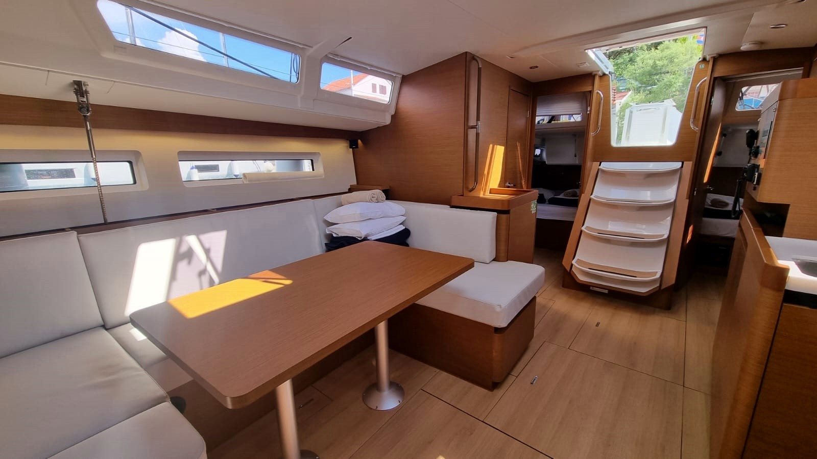 Sun Odyssey 490, Izzy | Yacht Charter Croatia