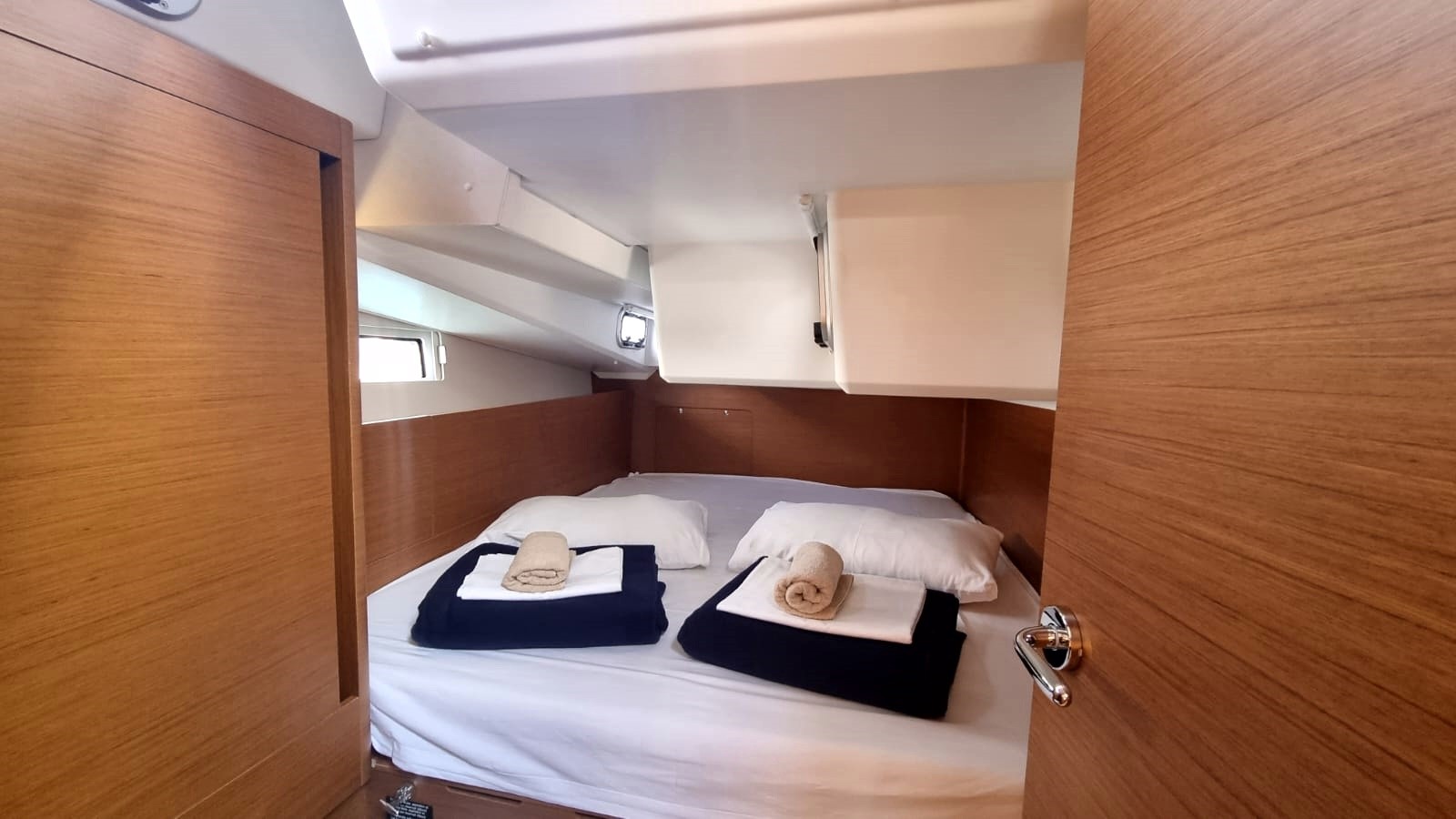 Sun Odyssey 490, Izzy | Yacht Charter Croatia