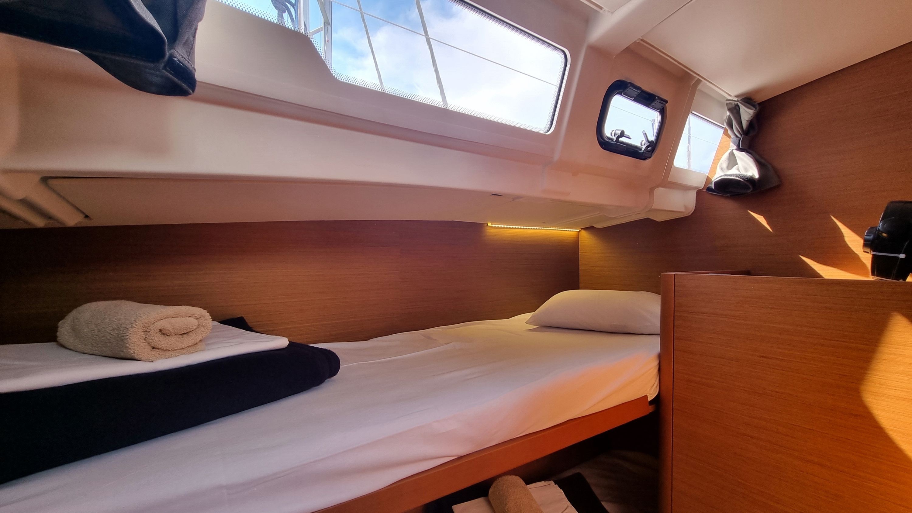 Sun Odyssey 490, Izzy | Yacht Charter Croatia