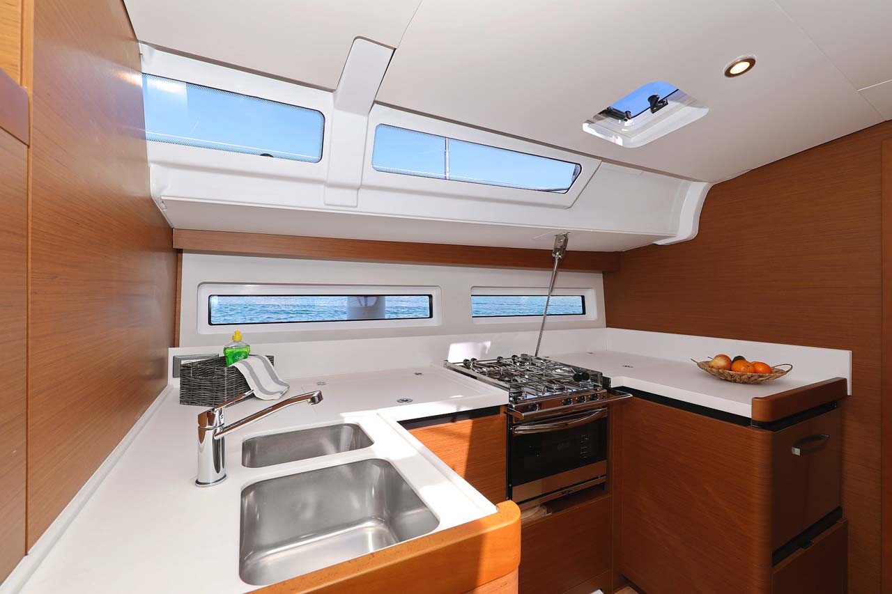 Sun Odyssey 490, Pollux | Yacht Charter Croatia