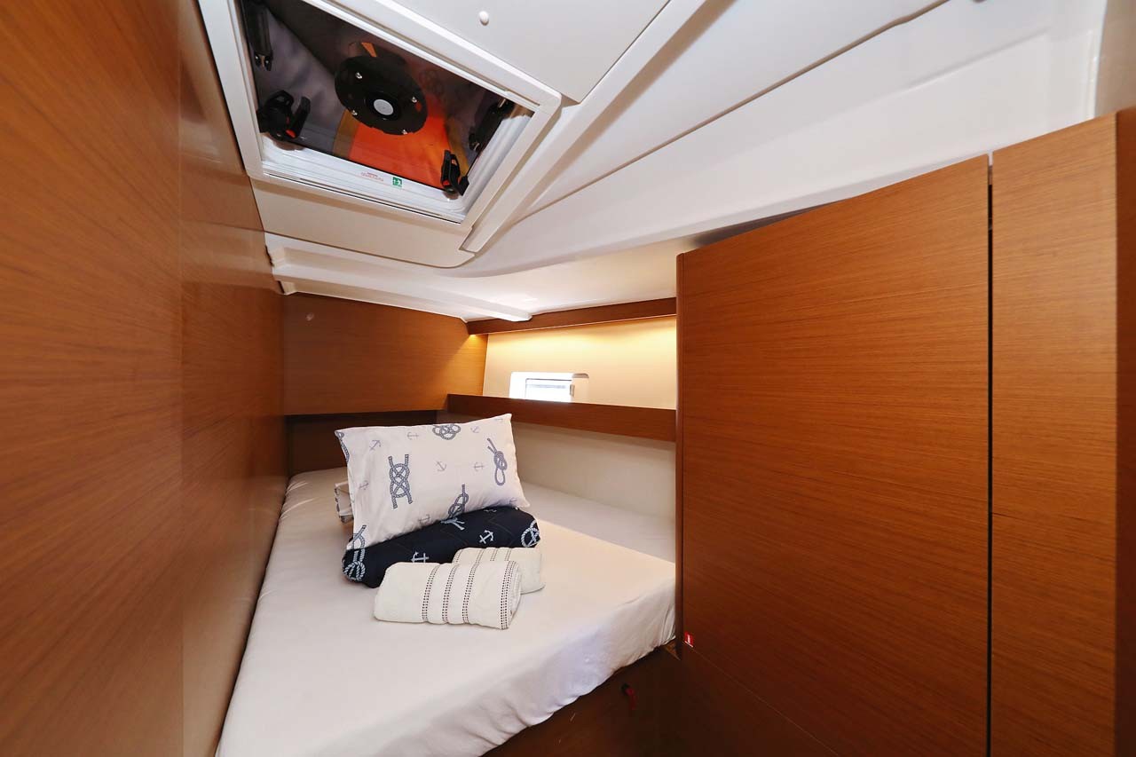 Sun Odyssey 490, Pollux | Yacht Charter Croatia