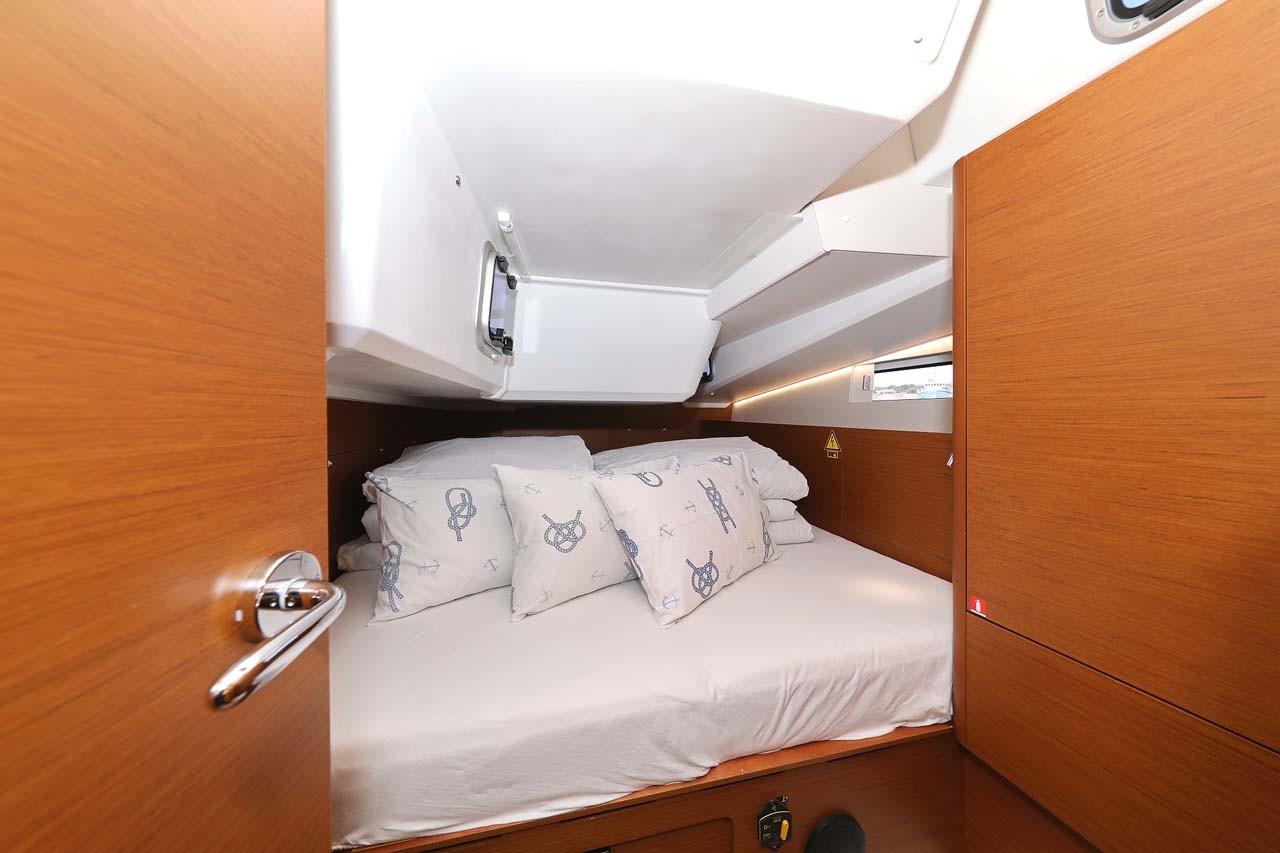 Sun Odyssey 490, Pollux | Yacht Charter Croatia