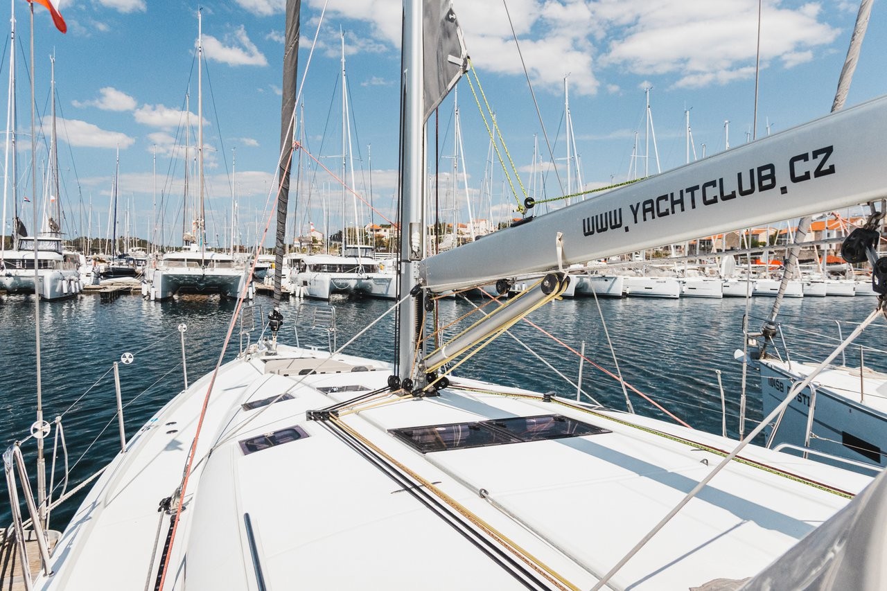 Sun Odyssey 490, Nonna | Yacht Charter Croatia