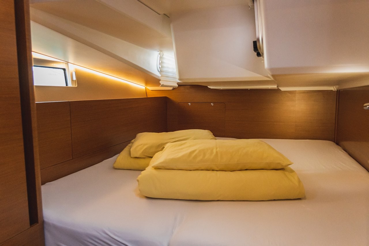 Sun Odyssey 490, Nonna | Yacht Charter Croatia
