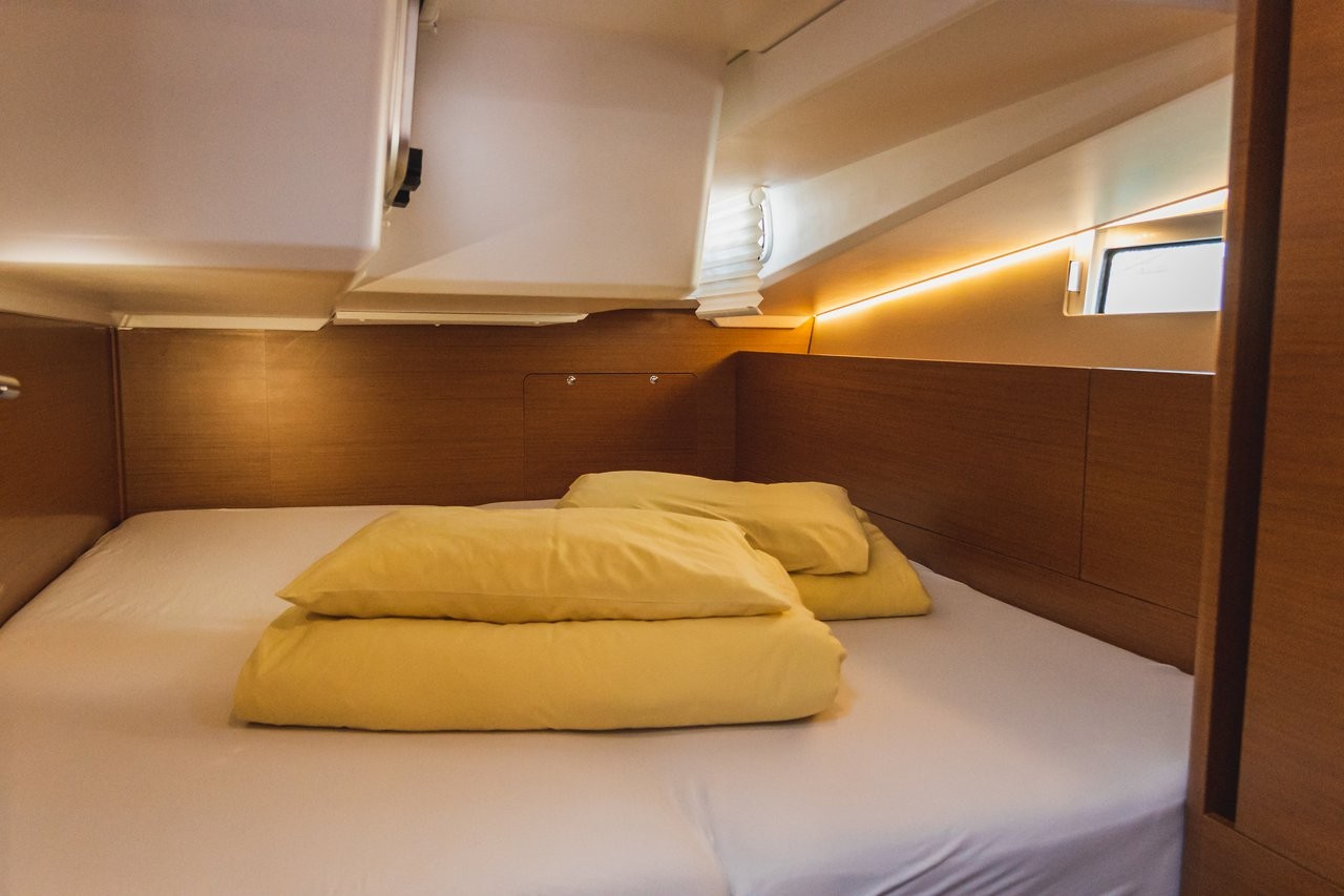 Sun Odyssey 490, Nonna | Yacht Charter Croatia