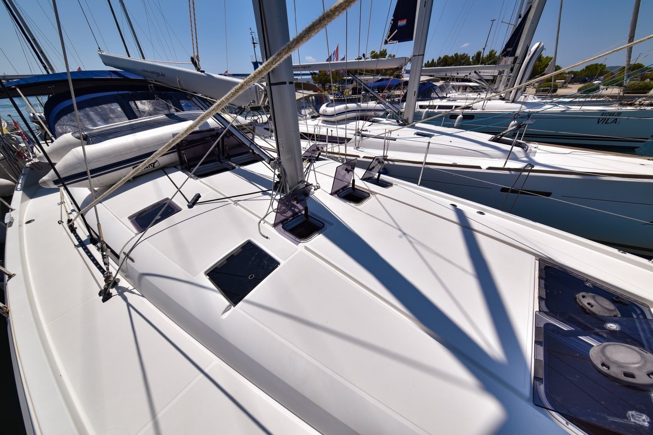 Sun Odyssey 490, Swannabe | Yacht Charter Croatia