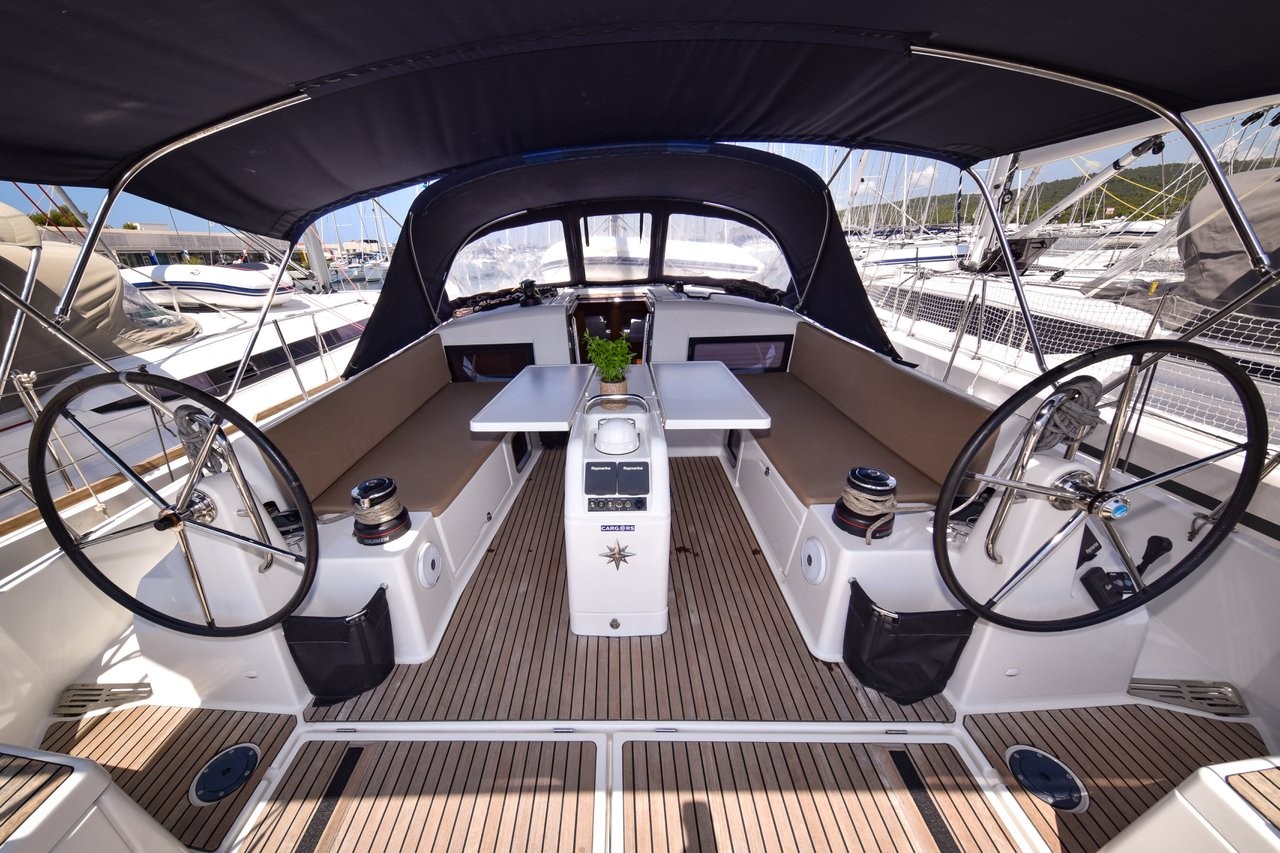 Sun Odyssey 490, Swannabe | Yacht Charter Croatia
