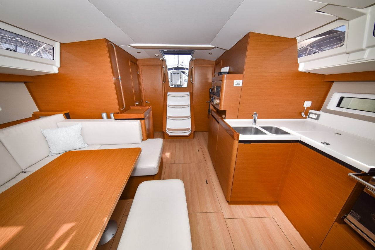 Sun Odyssey 490, Swannabe | Yacht Charter Croatia