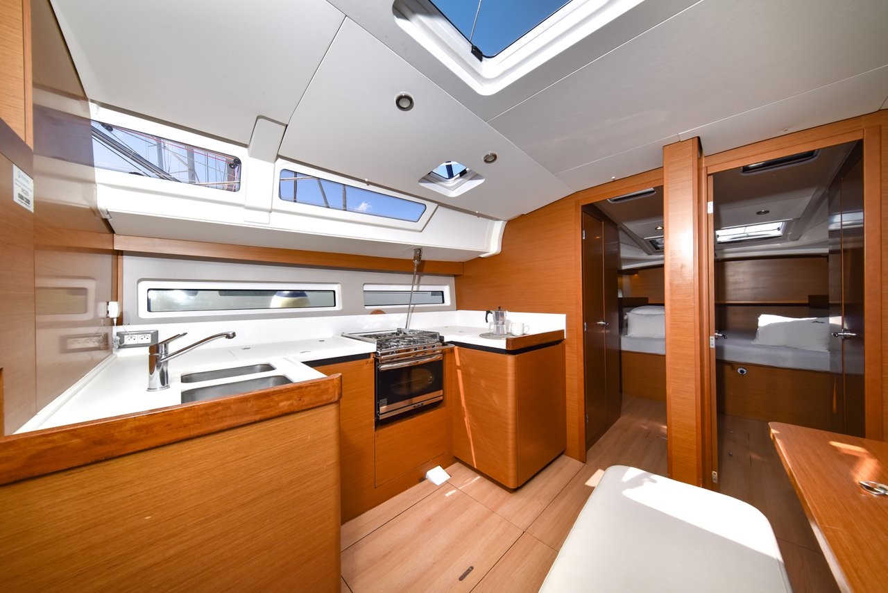 Sun Odyssey 490, Swannabe | Yacht Charter Croatia