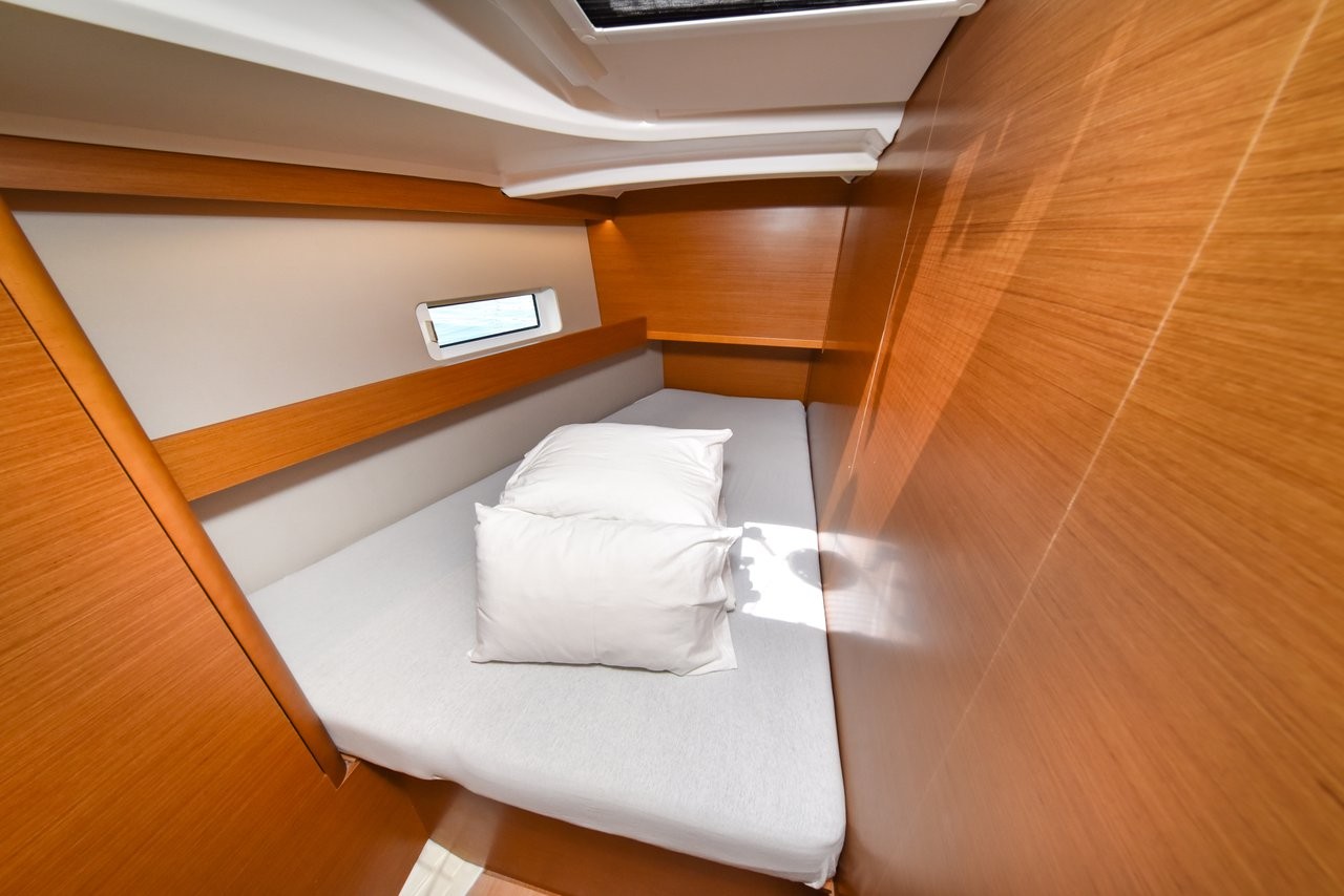 Sun Odyssey 490, Swannabe | Yacht Charter Croatia