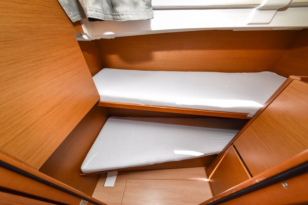 Sun Odyssey 490, Swannabe | Yacht Charter Croatia