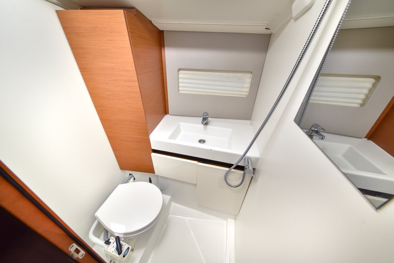 Sun Odyssey 490, Swannabe | Yacht Charter Croatia