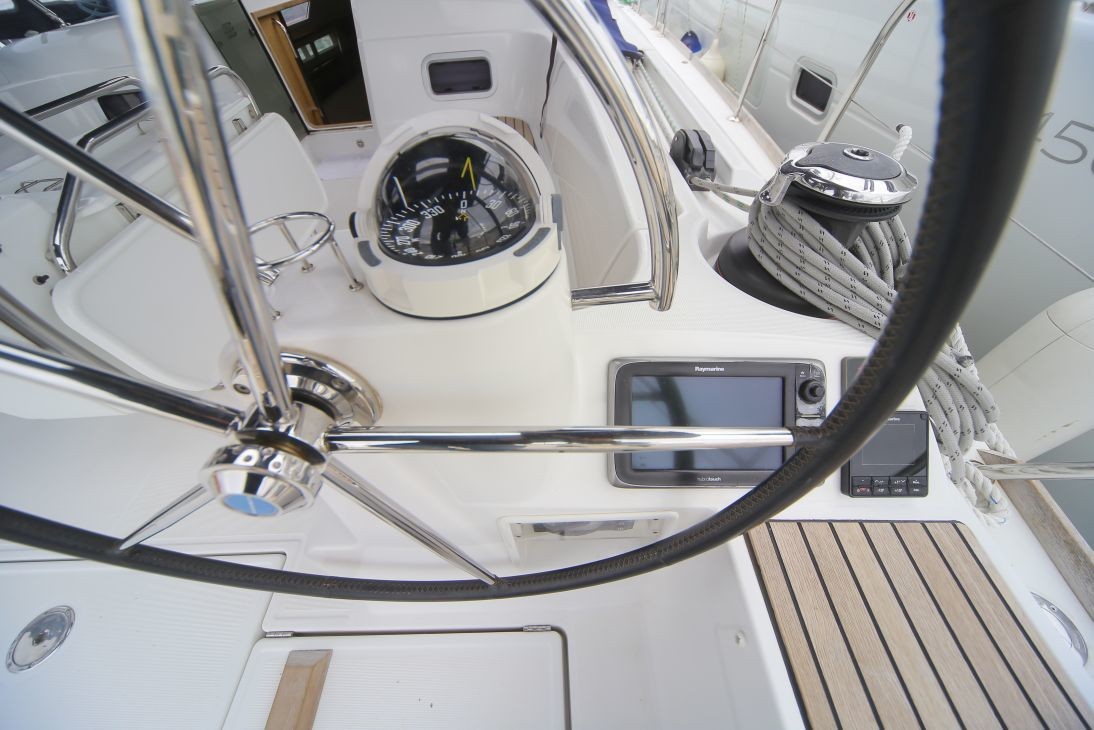 Sun Odyssey 509, POMONE-15 | Noleggio di Yacht Croazia