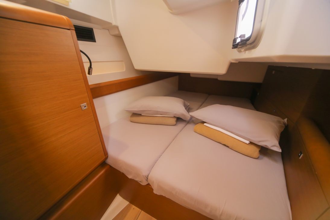 Sun Odyssey 519, ANDAMAN  | Yacht Charter Croatia