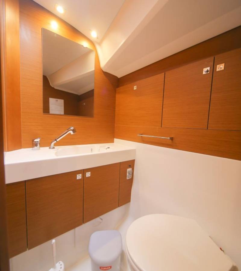 Sun Odyssey 519, ANDAMAN | Yacht Charter Croatia