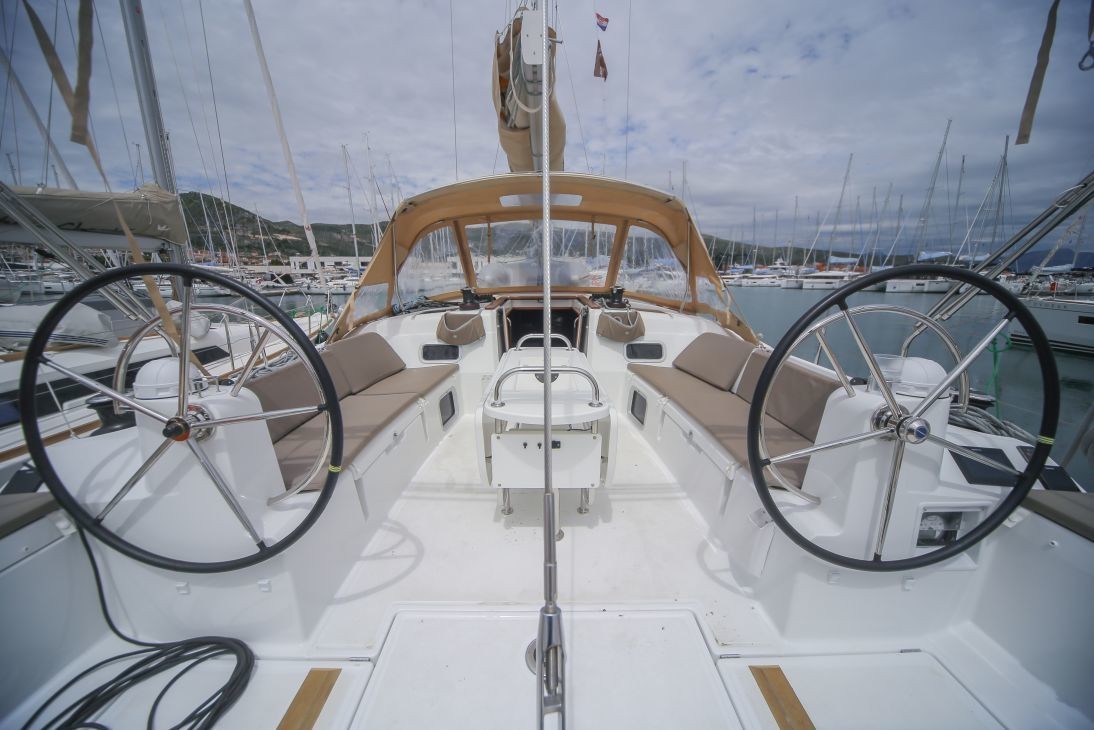 Sun Odyssey 519, ANDAMAN  | Yacht Charter Croatia