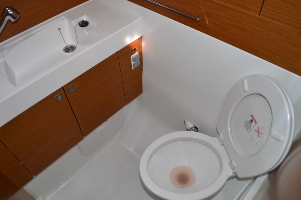 Sun Odyssey 519, NICOBAR | Yacht Charter Croatia