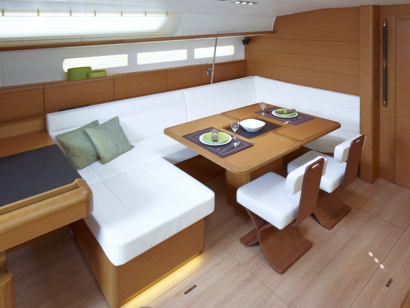 Sun Odyssey 519, MAYOTTE | Yacht Charter Croatia