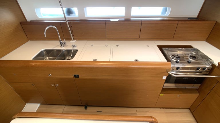 Sun Odyssey 519, Elsa | Yacht Charter Croatia