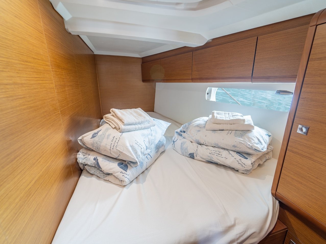 Sun Odyssey 519, Ciao Bao | Yacht Charter Croatia