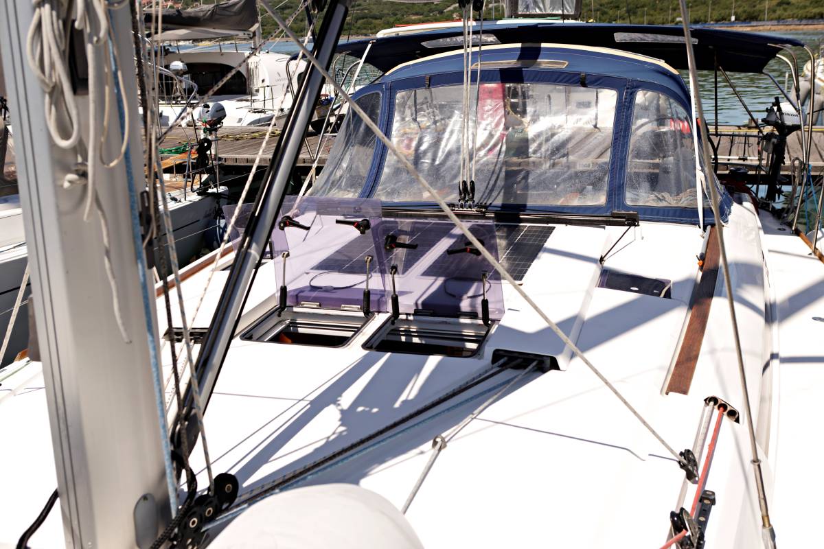 Sun Odyssey 519, Elise af Sweden | Yacht Charter Croatia