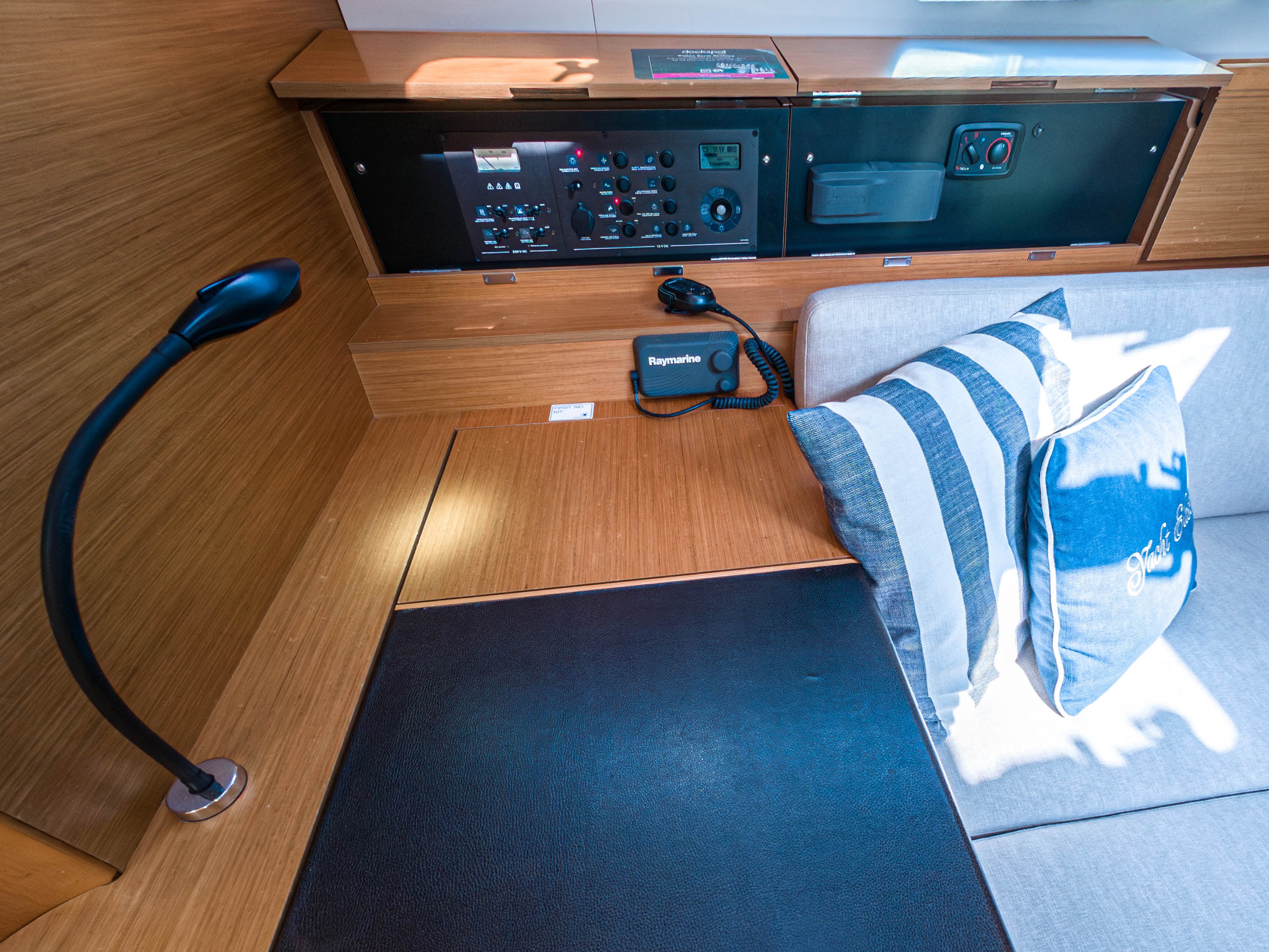 Sun Odyssey 519, Elise af Sweden | Yacht Charter Croatia
