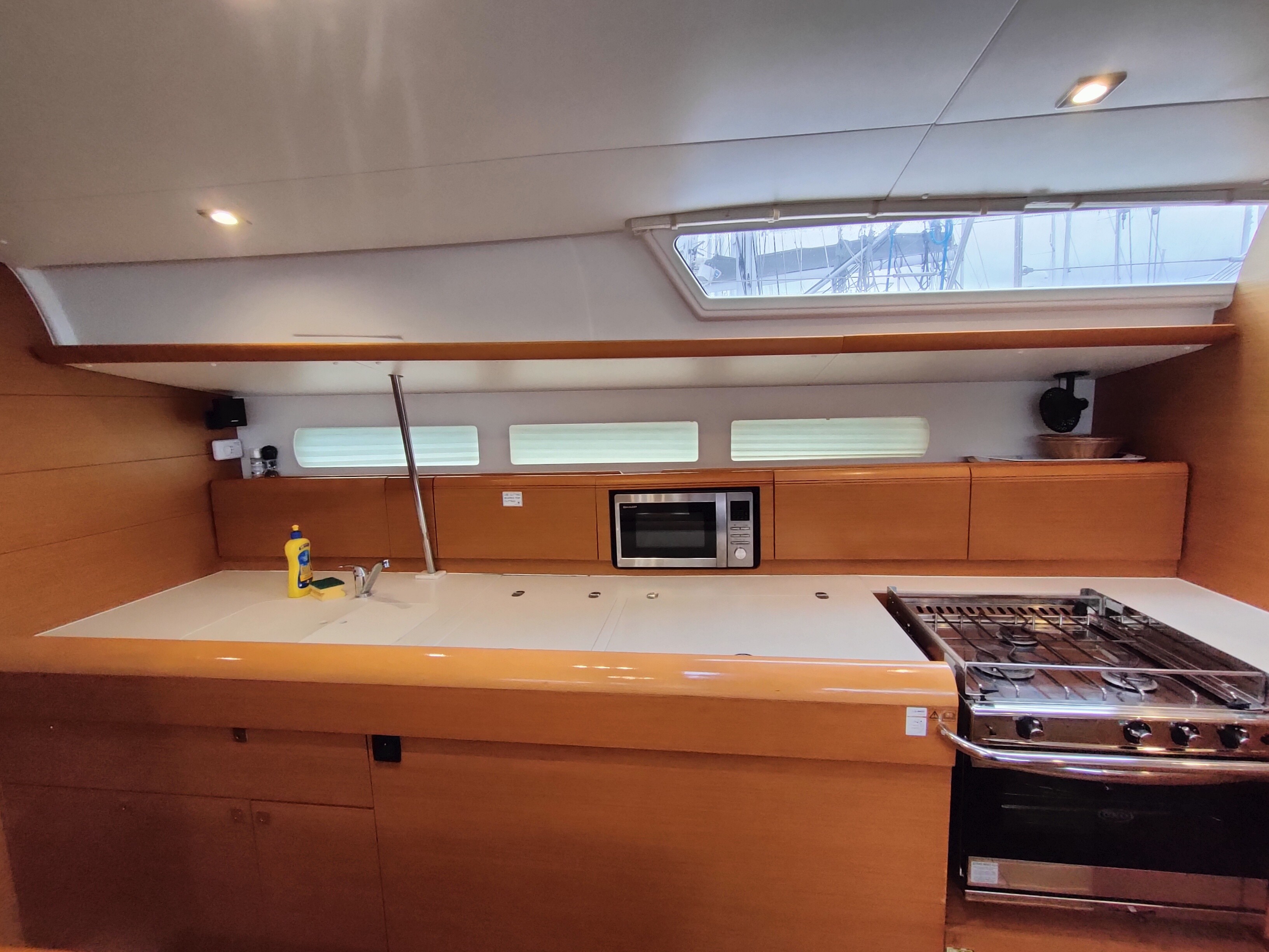 Sun Odyssey 519, Elise af Sweden | Yacht Charter Croatia