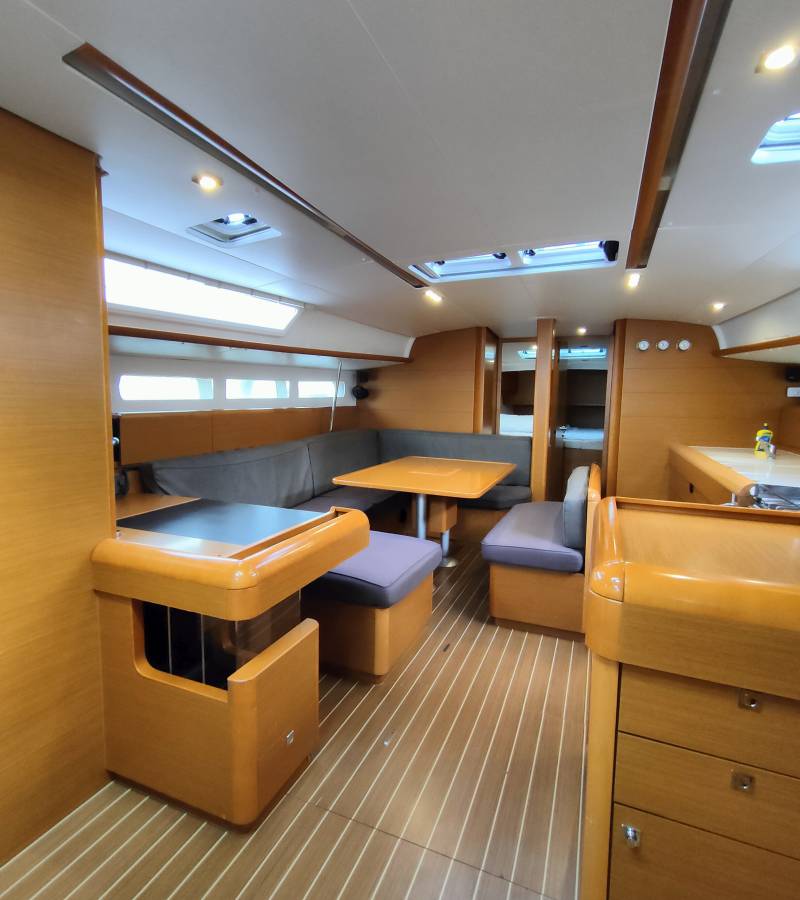 Sun Odyssey 519, Elise af Sweden | Yacht Charter Croatia