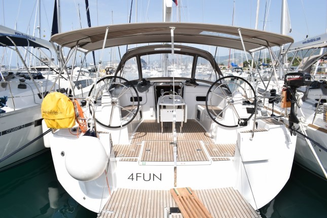 Sun Odyssey 519, 4Fun | Yacht Charter Croatia