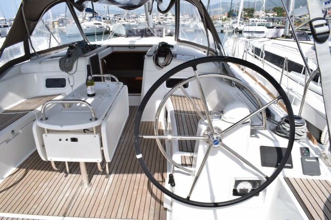 Sun Odyssey 519, 4Fun | Yacht Charter Croatia