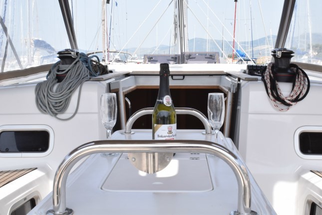 Sun Odyssey 519, Purple Rain | Yacht Charter Croatia
