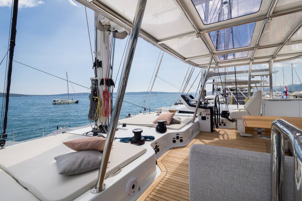 Sunreef 50, Sweet Dreams | Yacht Charter Croatia