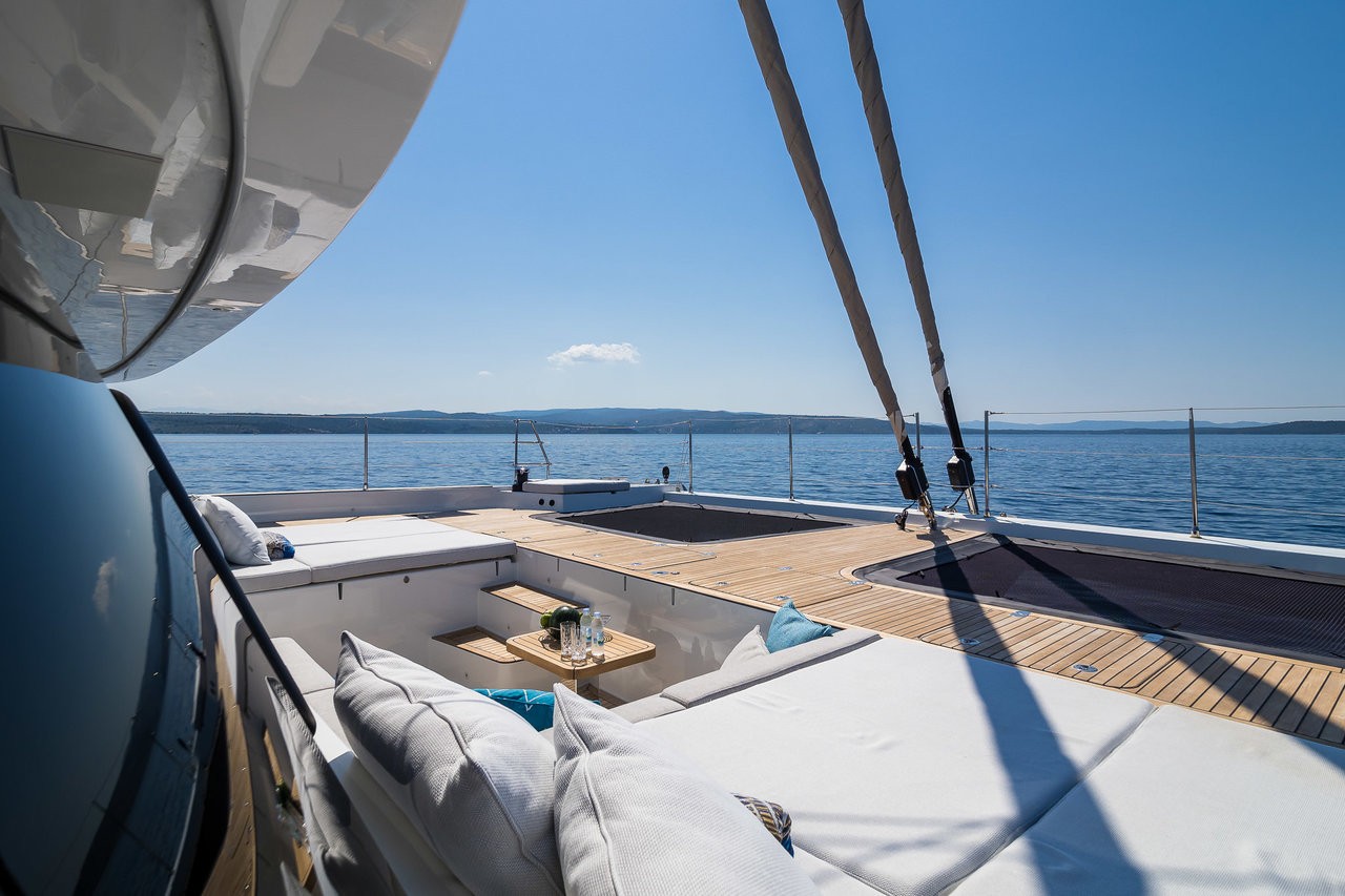 Sunreef 60, Vulpino | Yacht Charter Croatia