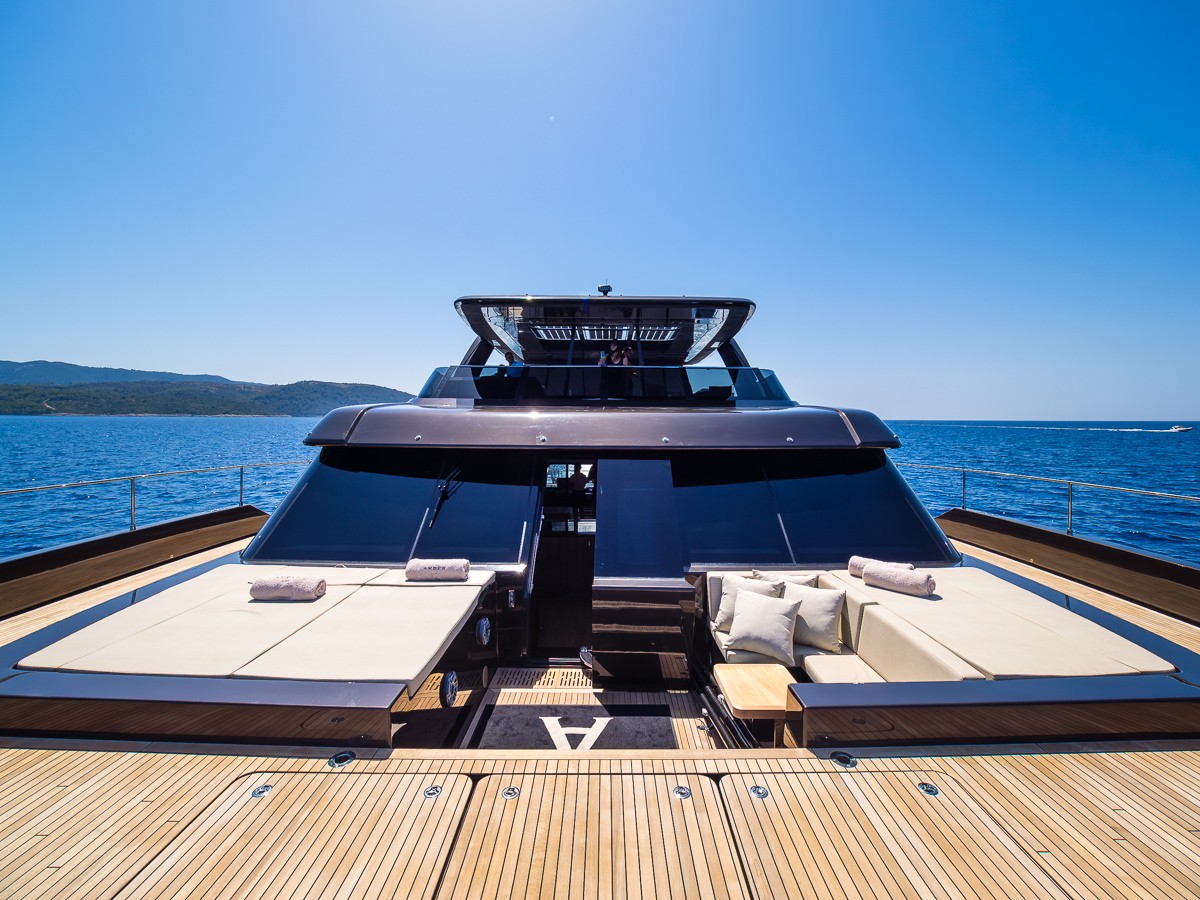 Sunreef 70 Power, Amber One | Yacht Charter Croatia