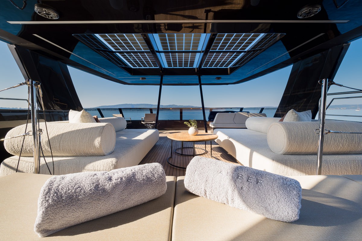 Sunreef 70 Power, Amber One | Yacht Charter Croatia