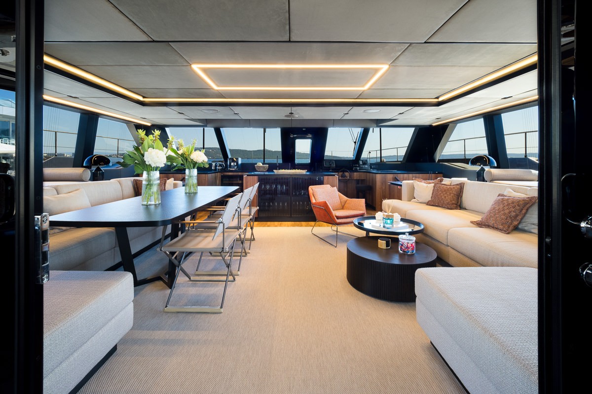 Sunreef 70 Power, Amber One | Yacht Charter Croatia