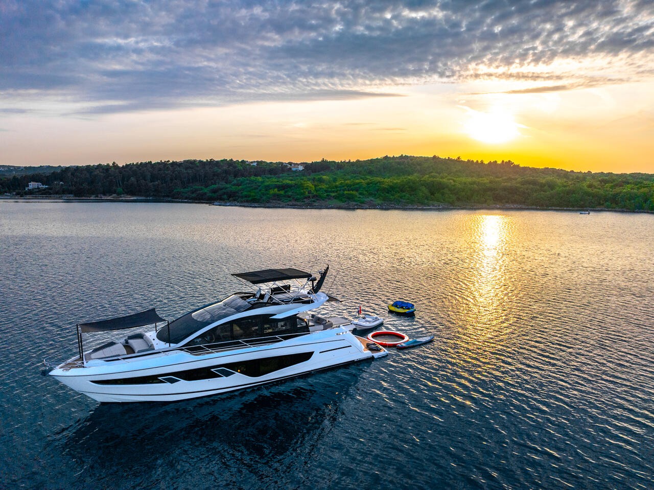 Sunseeker 65 Sport Yacht, K2 | Yacht Charter Croatia