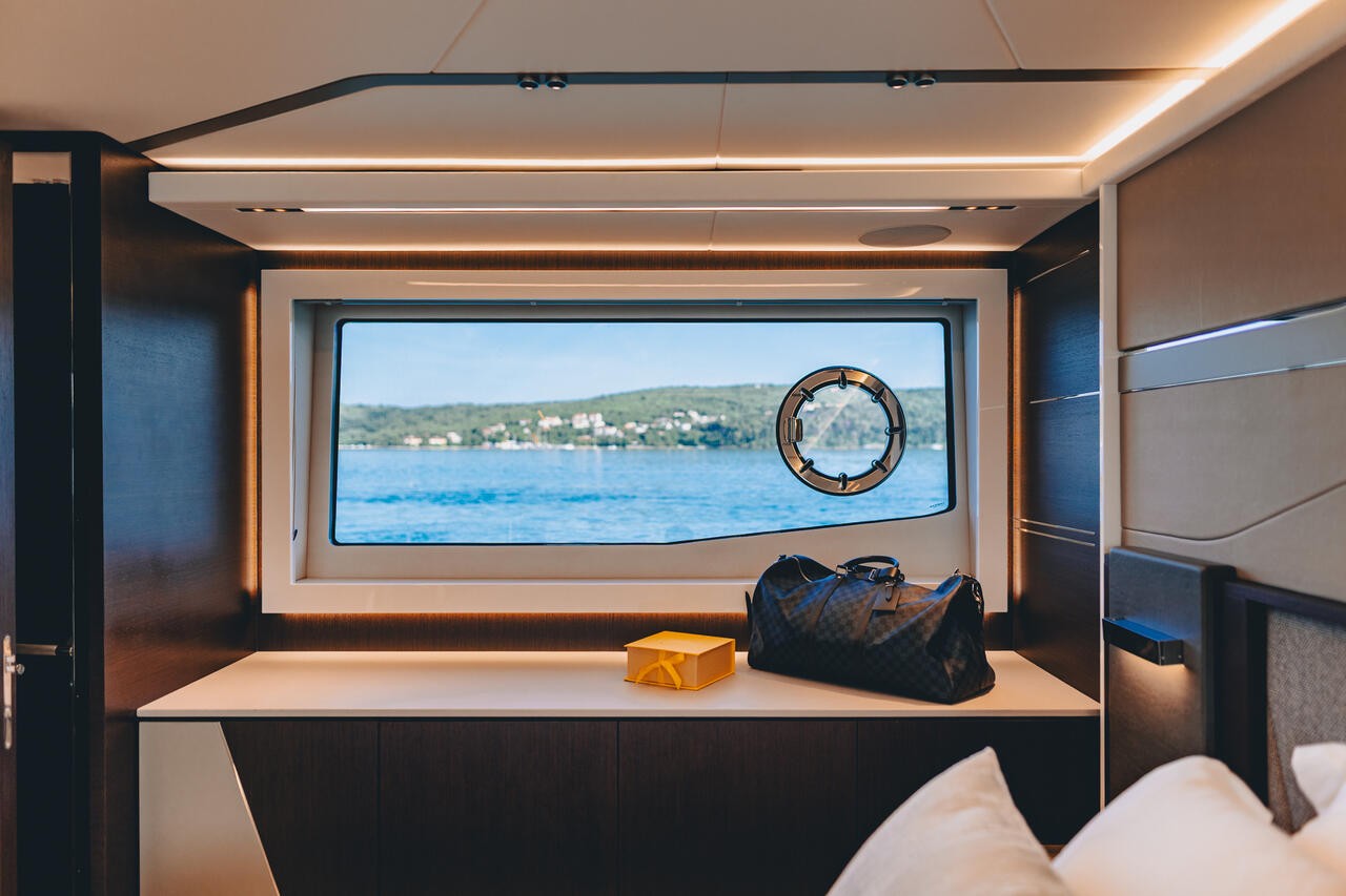 Sunseeker 65 Sport Yacht, K2 | Yacht Charter Croatia