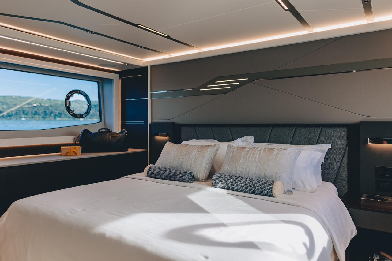 Sunseeker 65 Sport Yacht, K2 | Yacht Charter Croatia
