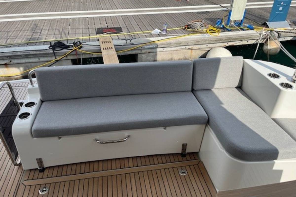Swift Trawler 41, Swift Home | Yacht Charter Croatia