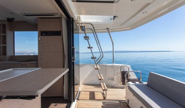 Swift Trawler 41, Aelia | Yacht Charter Croatia