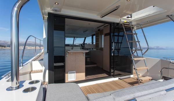 Swift Trawler 41, Aelia | Yacht Charter Croatia