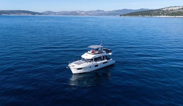 Swift Trawler 41, Aelia | Yacht Charter Croatia