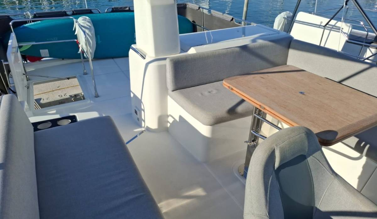 Swift Trawler 41, ST 41 - NEW | Yacht Charter Croatia