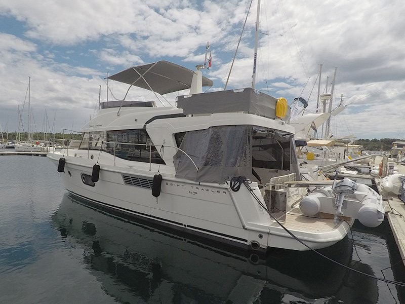Swift Trawler 47, Ocean dreamer | Yacht Charter Croatia