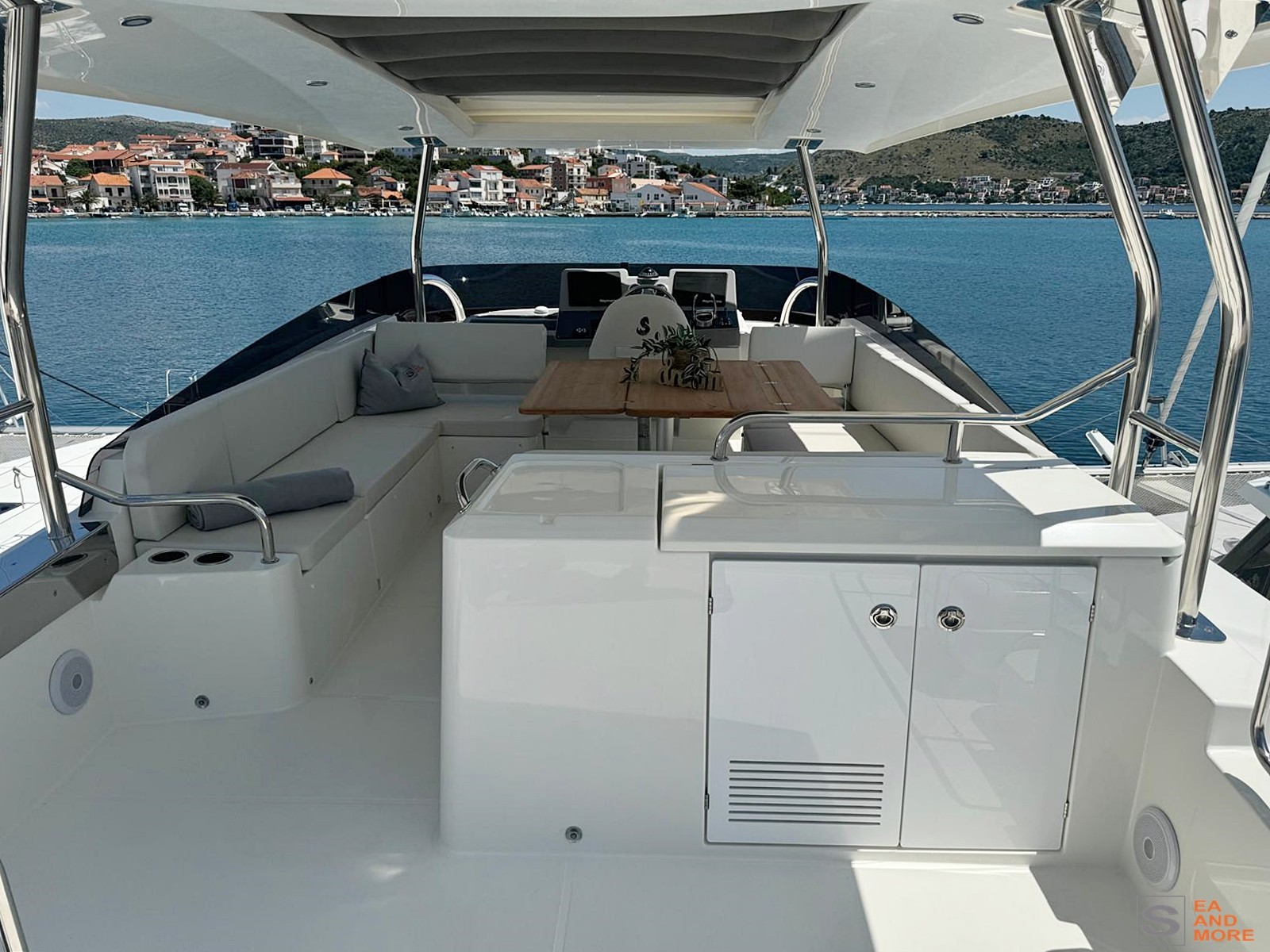 Swift Trawler 48, Nereide | Yacht Charter Croatia