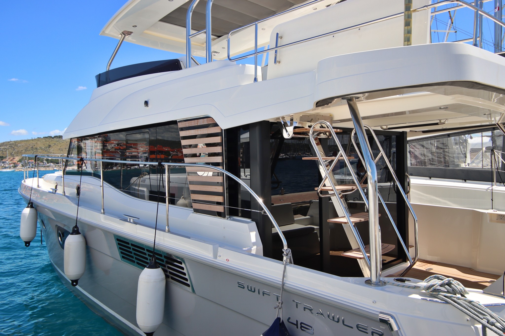Swift Trawler 48, Nereide | Yacht Charter Croatia