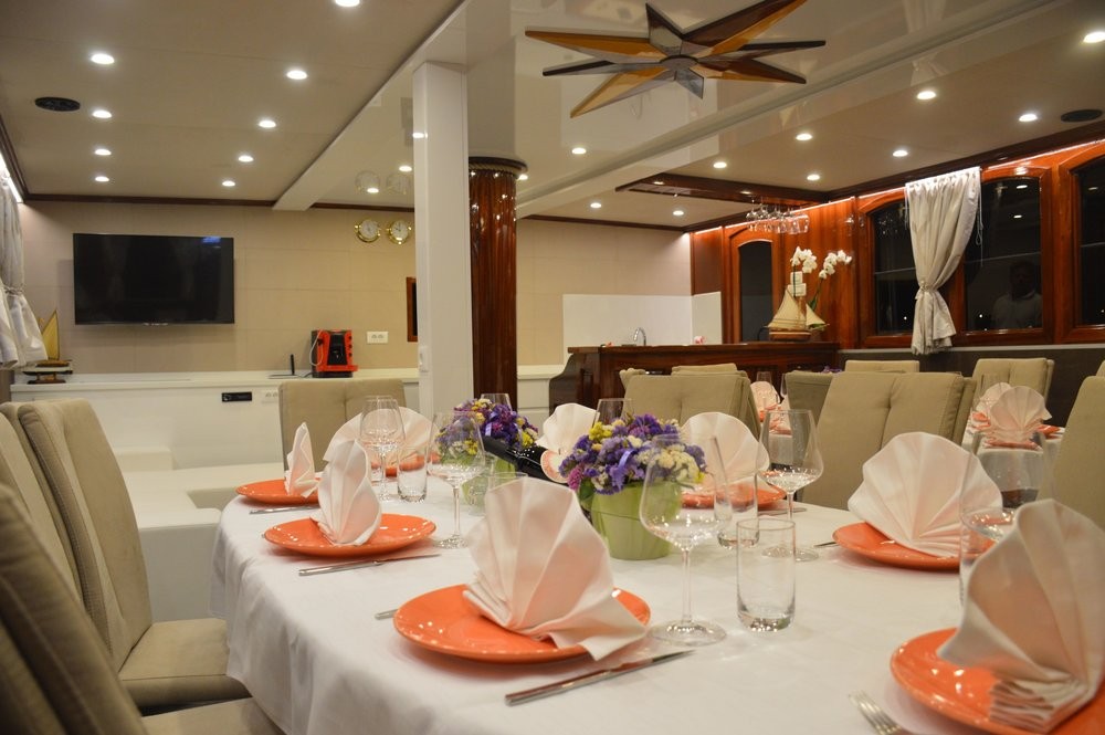 Tajna Mora, Tajna Mora | Yacht Charter Croatia